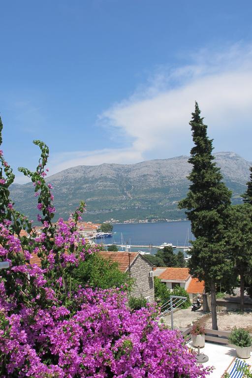 Apartment On The Sunny Side Korcula Town Exterior photo
